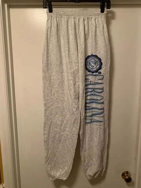 Vintage 1993 University of North Carolina Chapel Hill Graphic Sweatpants